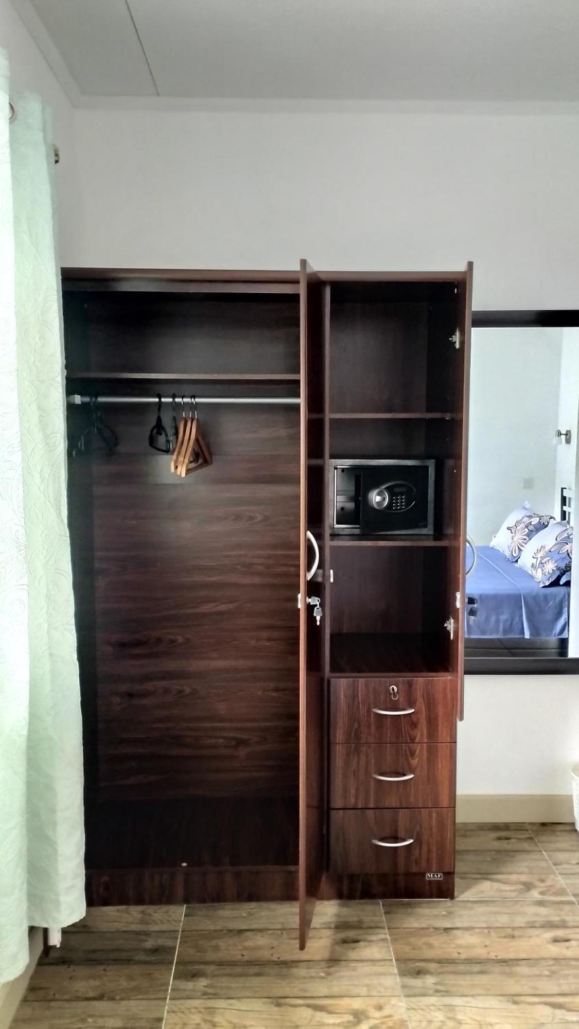 Dovass Self Catering Apartments Takamaka Szoba fotó