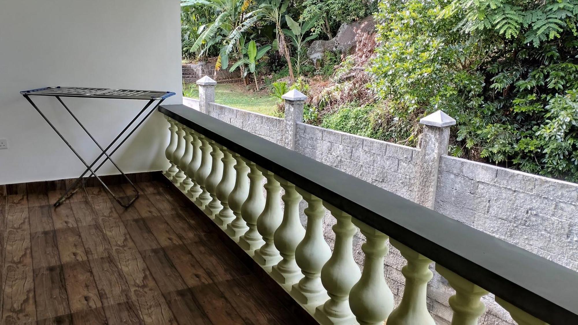 Dovass Self Catering Apartments Takamaka Szoba fotó
