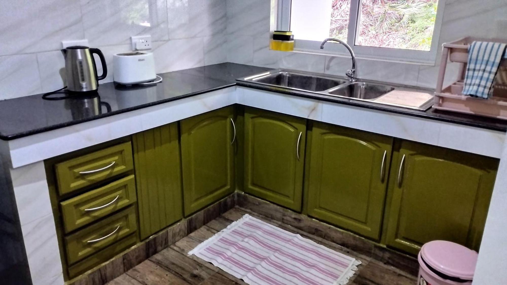 Dovass Self Catering Apartments Takamaka Szoba fotó