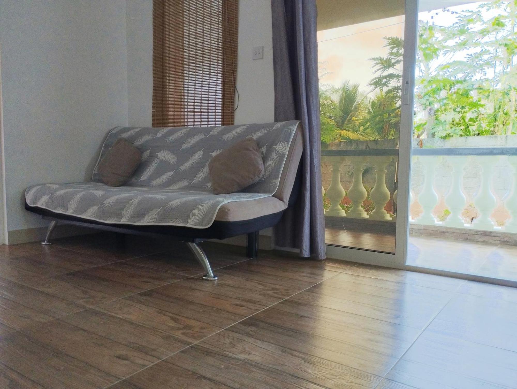 Dovass Self Catering Apartments Takamaka Kültér fotó