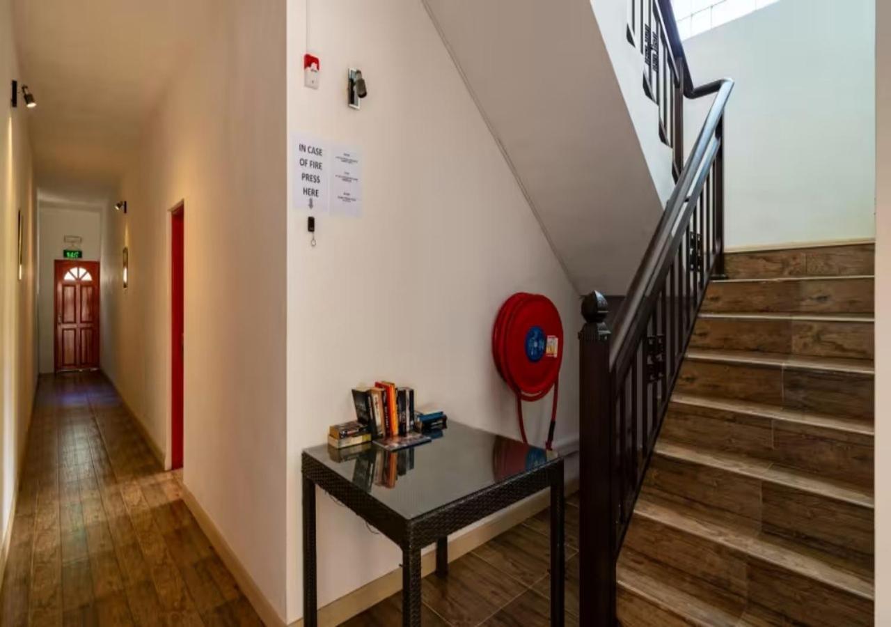 Dovass Self Catering Apartments Takamaka Kültér fotó